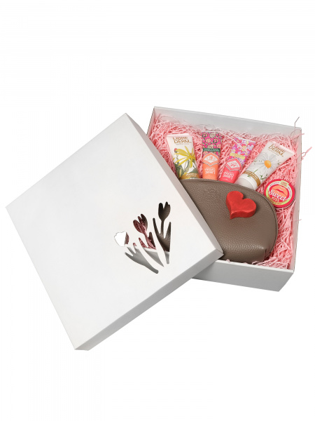 Коробка 250 х 250 х 100 мм K8.3.0 вырубка "Тюльпаны" белая